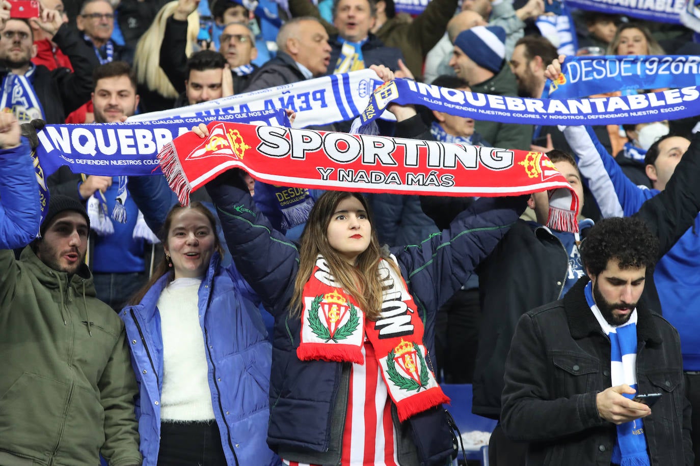 Fotos: ¿Estuviste en el derbi asturiano Real Oviedo - Sporting? ¡Búscate en el Tartiere!