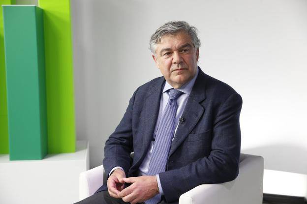 Eladio de la Concha, Vox Gijón: «¡Que gane el mejor, o sea el Sporting, y que el partido sea una fiesta de deportividad entre dos ciudades hermanas!»