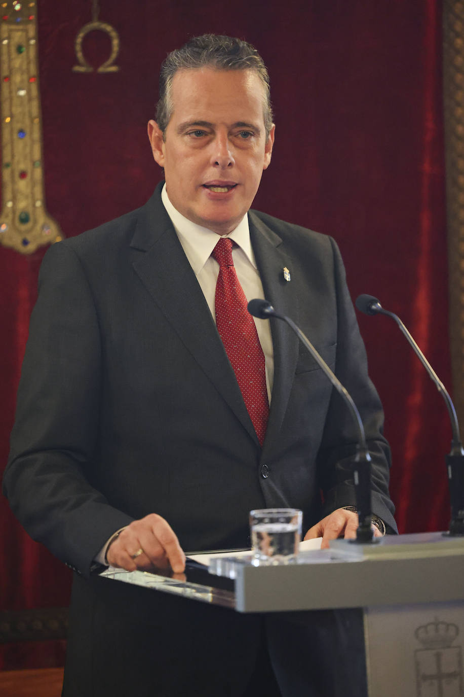 Marcelino Marcos, Presidente de la Junta: «Como oviedista convencido, una victoria del RealOviedo sería una forma de alegrame el día»