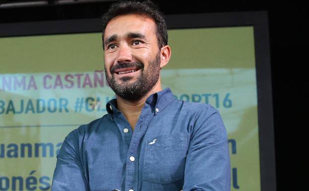 Juanma Castaño, periodista: «De cara al partido de hoy, solo le puedo pedir una cosa al equipo: ¡Haznos un regalín de Navidad, Sporting!»