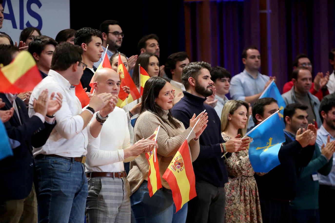 Fotos: Feijóo presenta a Diego Canga como candidato a la Presidencia del Principado