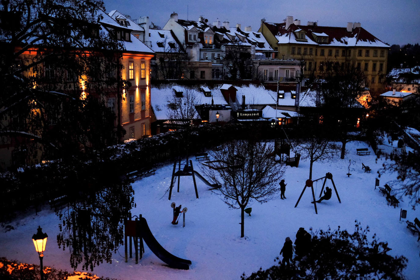 Fotos: El mundo se tiñe de blanco