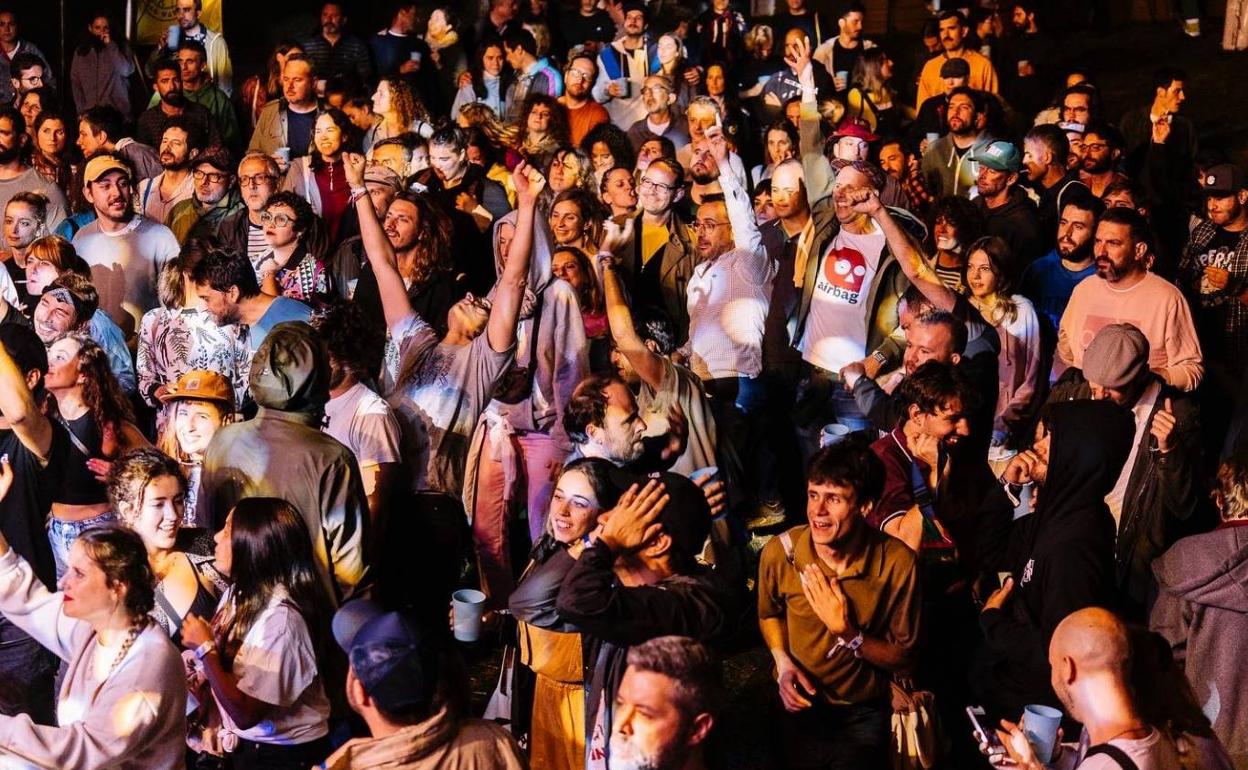 Imagen del Prestoso Fest durante el concierto de los Punsetes el año pasado. 