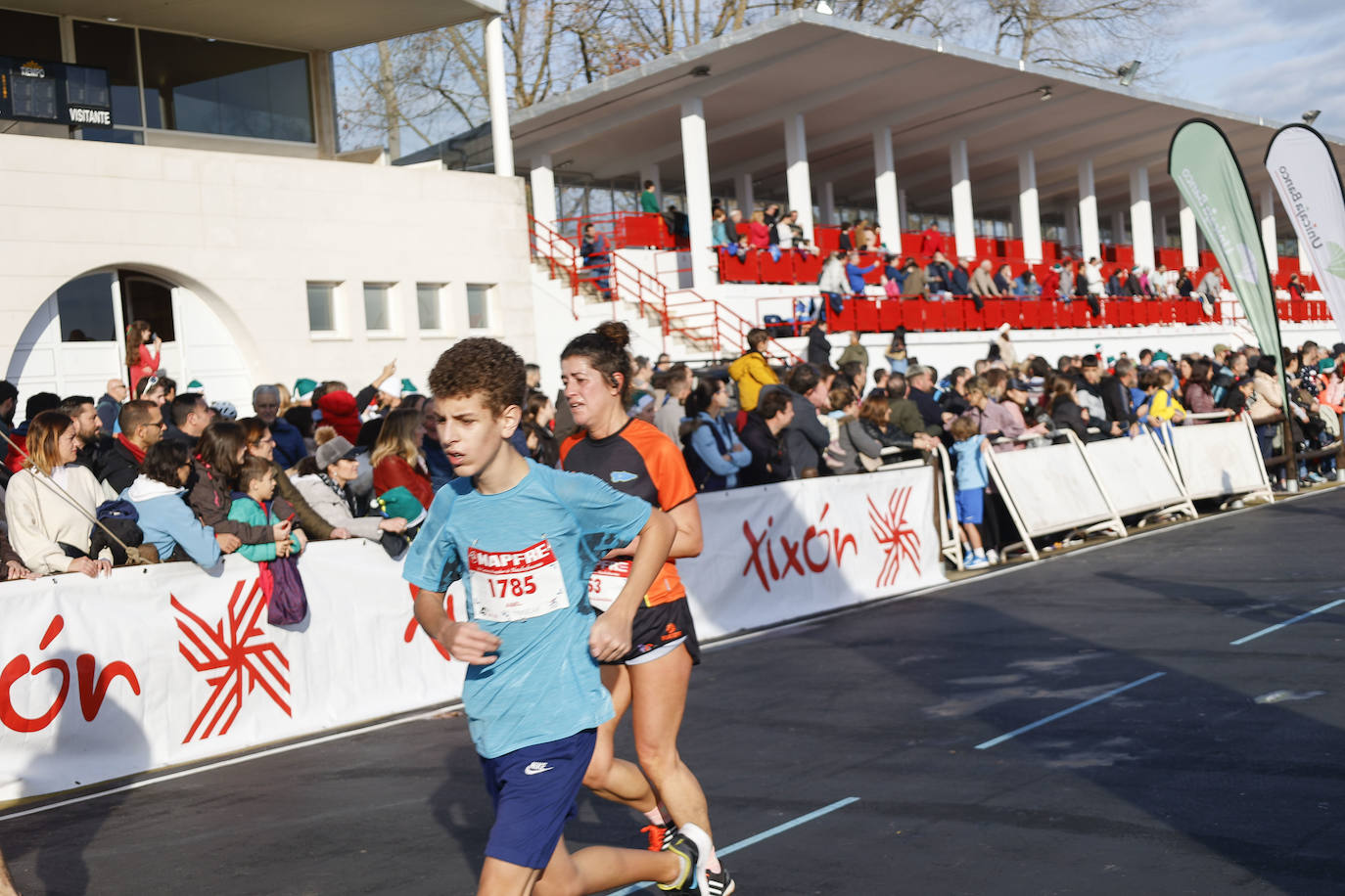 Fotos: ¿Participaste en la Carrera de Nochebuena de Gijón? ¡Búscate!