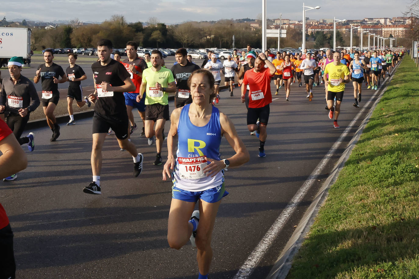 Fotos: ¿Participaste en la Carrera de Nochebuena de Gijón? ¡Búscate!