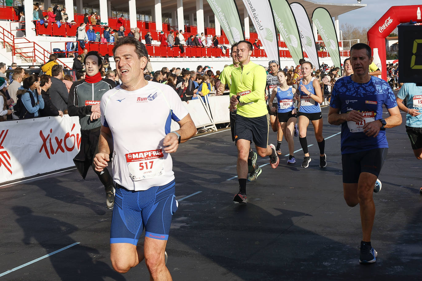 Fotos: ¿Participaste en la Carrera de Nochebuena de Gijón? ¡Búscate!