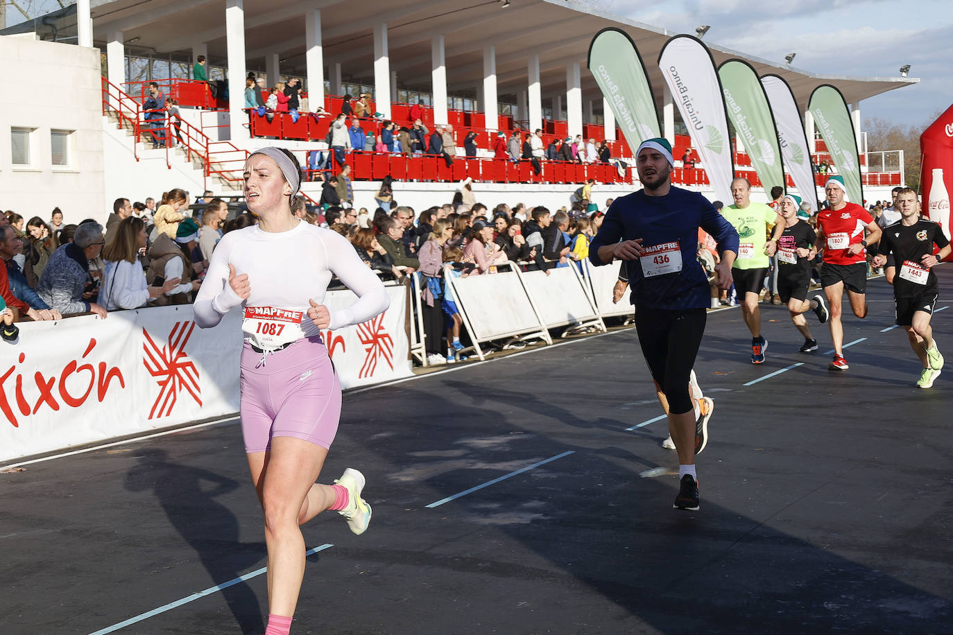 Fotos: ¿Participaste en la Carrera de Nochebuena de Gijón? ¡Búscate!