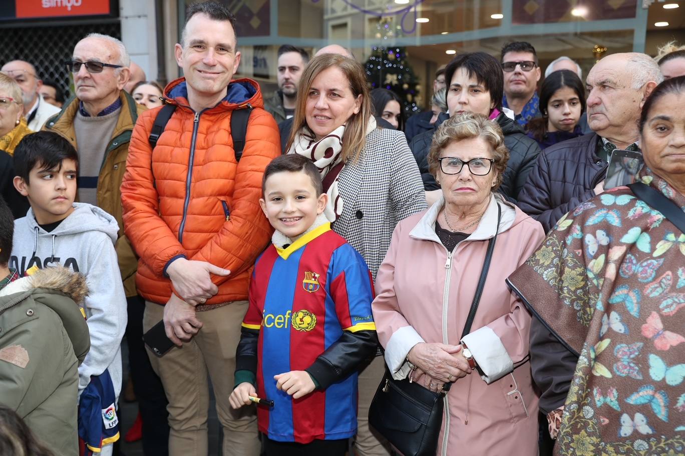 Fotos: David Villa se emociona con su estatua y el cariño de su gente