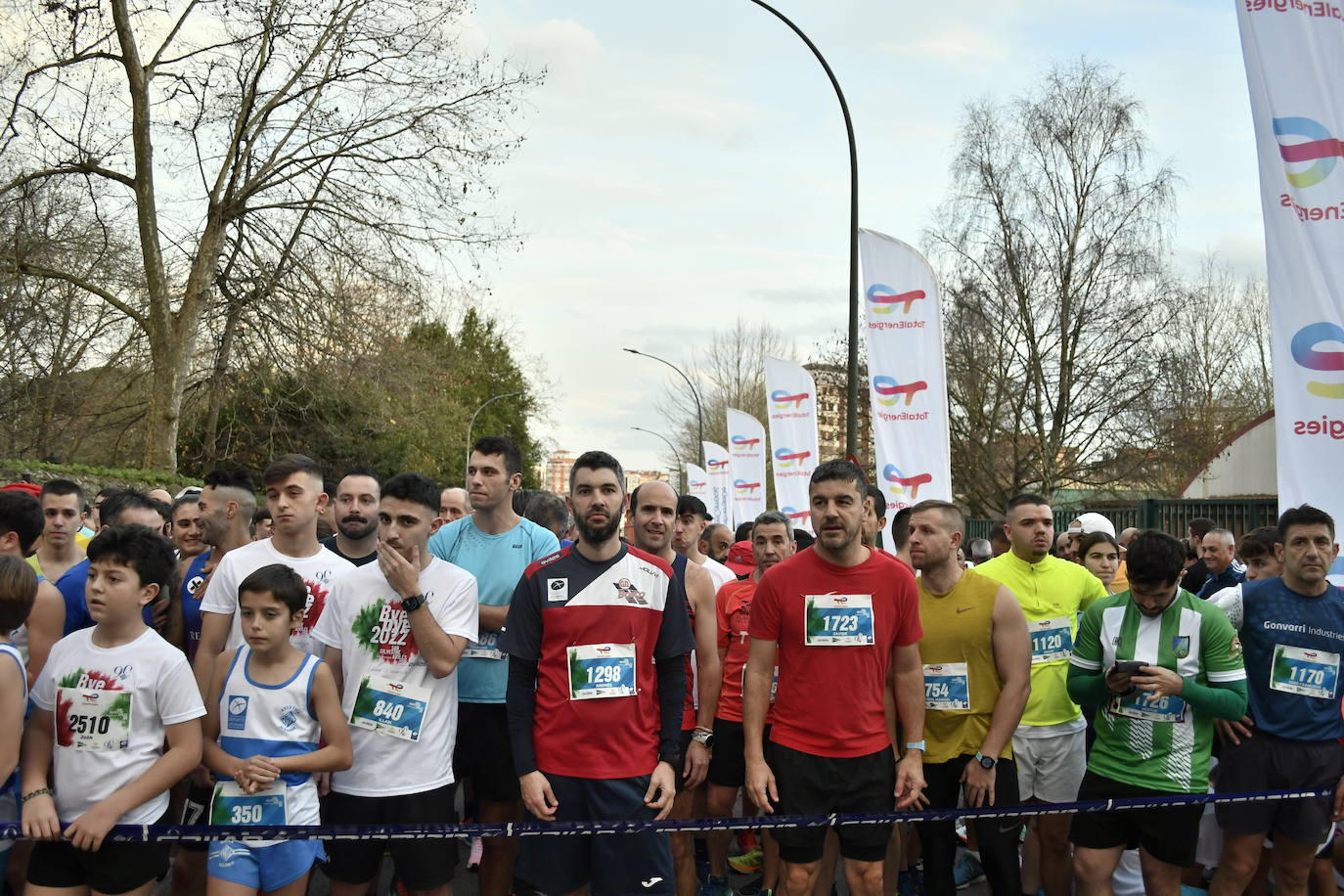 Fotos: Veinte mil asturianos a la carrera para despedir 2022