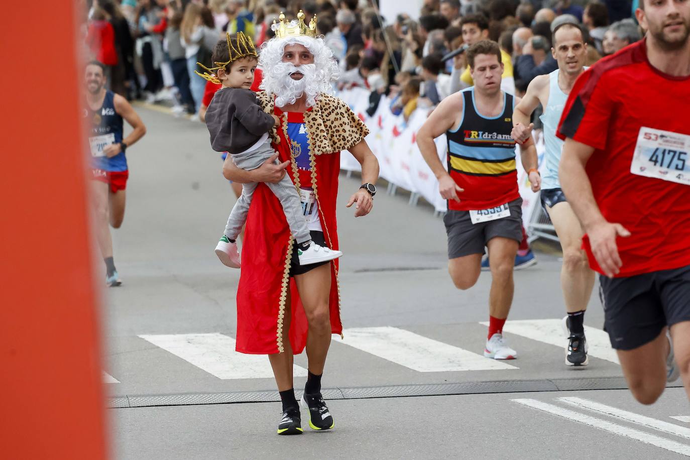 Fotos: Gijón, la más multitudinaria de toda Asturias