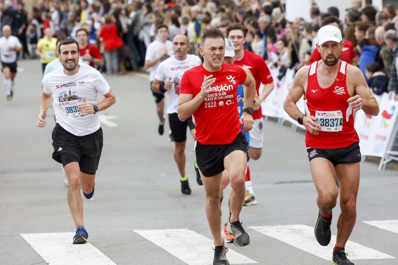 Fotos: Gijón, la más multitudinaria de toda Asturias