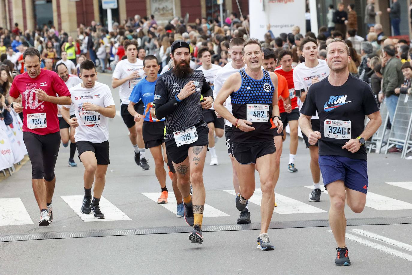 Fotos: Gijón, la más multitudinaria de toda Asturias