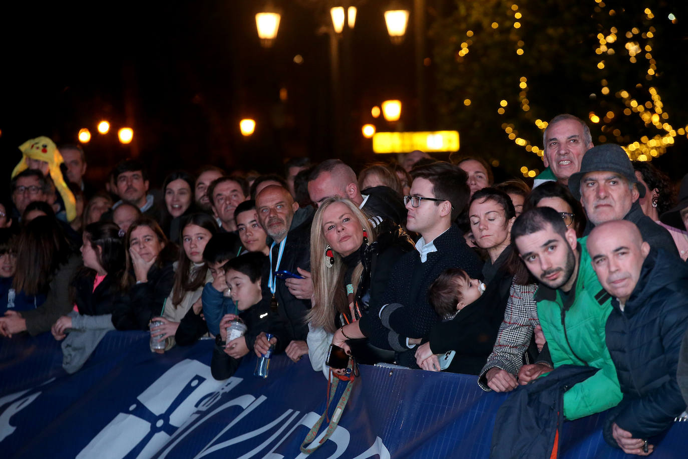 Fotos: Jaime Bueno y Mariam Benkert vencen en las calles de Oviedo