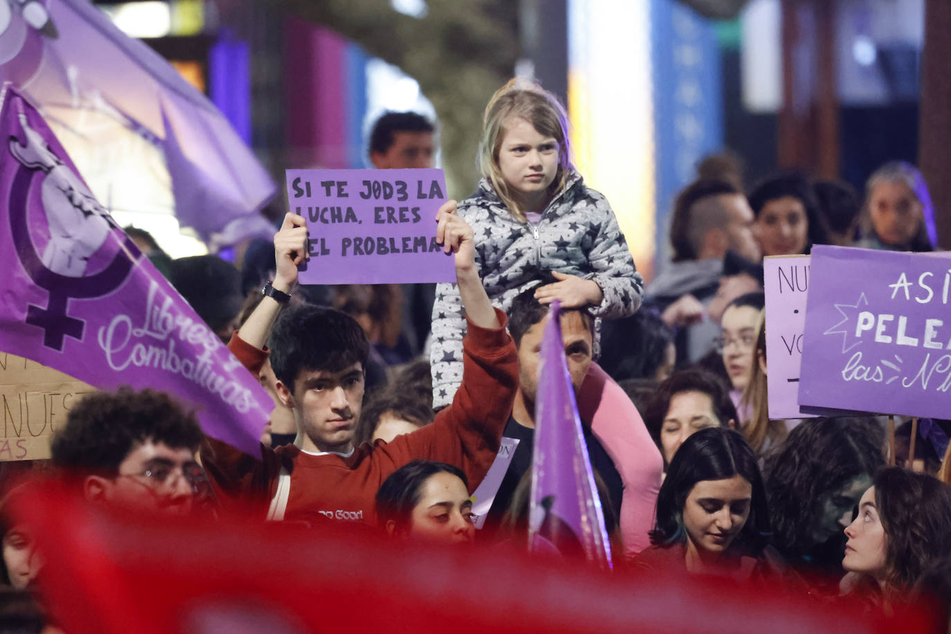 Gijón se echa a la calle por el 8M