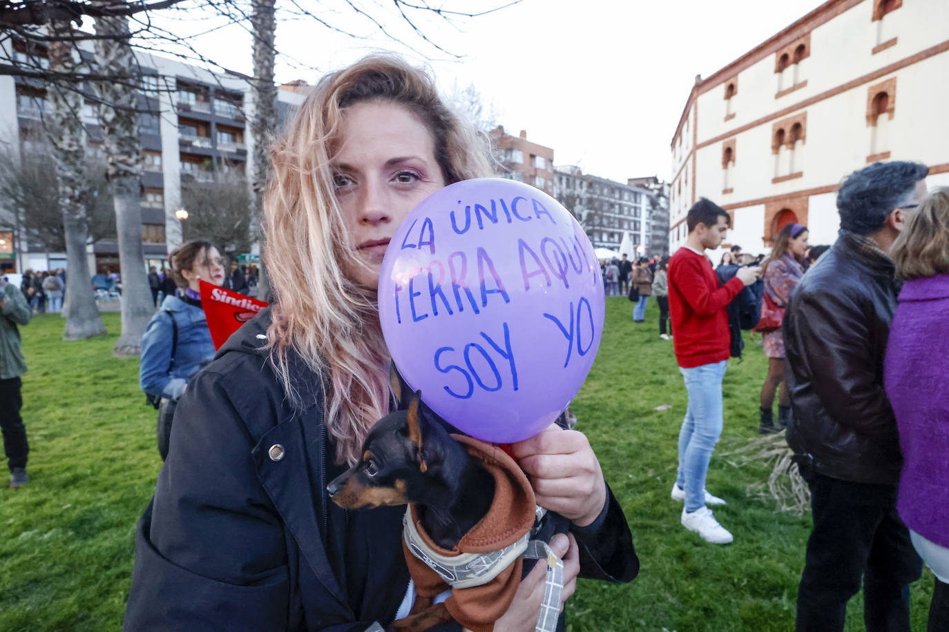 Gijón se echa a la calle por el 8M