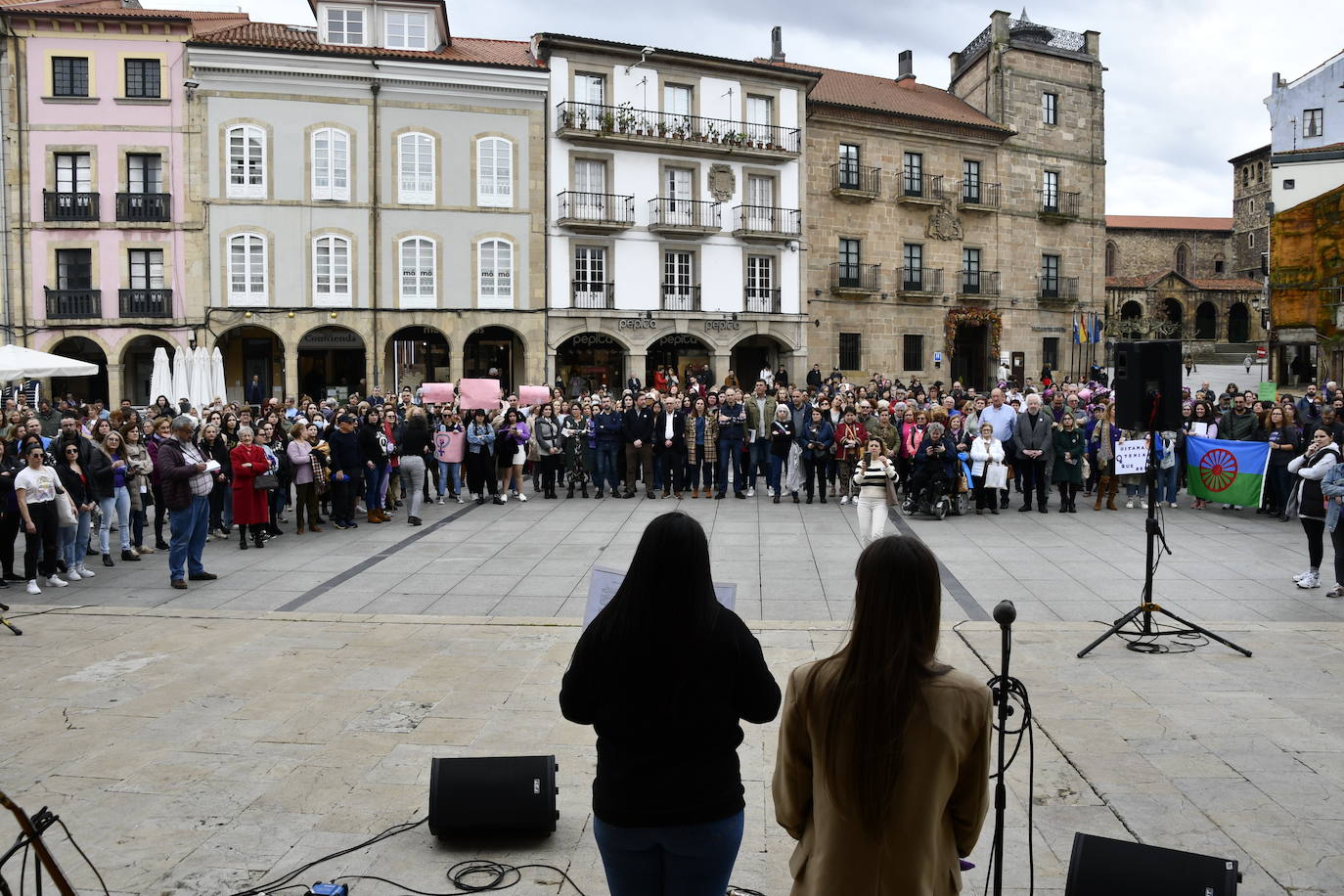 Avilés clama «por todas las que ya no pueden gritar»