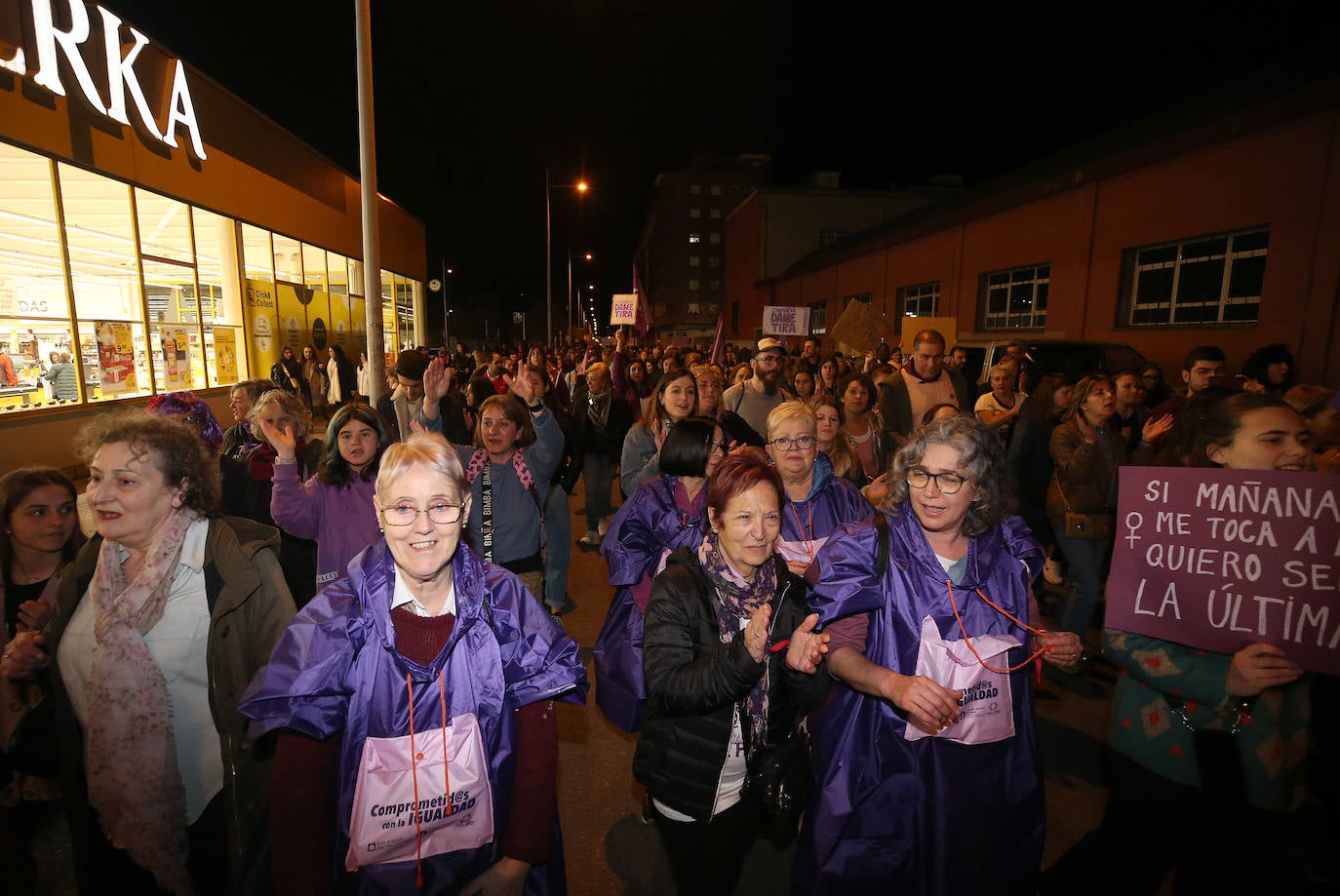 La lucha por la igualdad toma las calles de Mieres