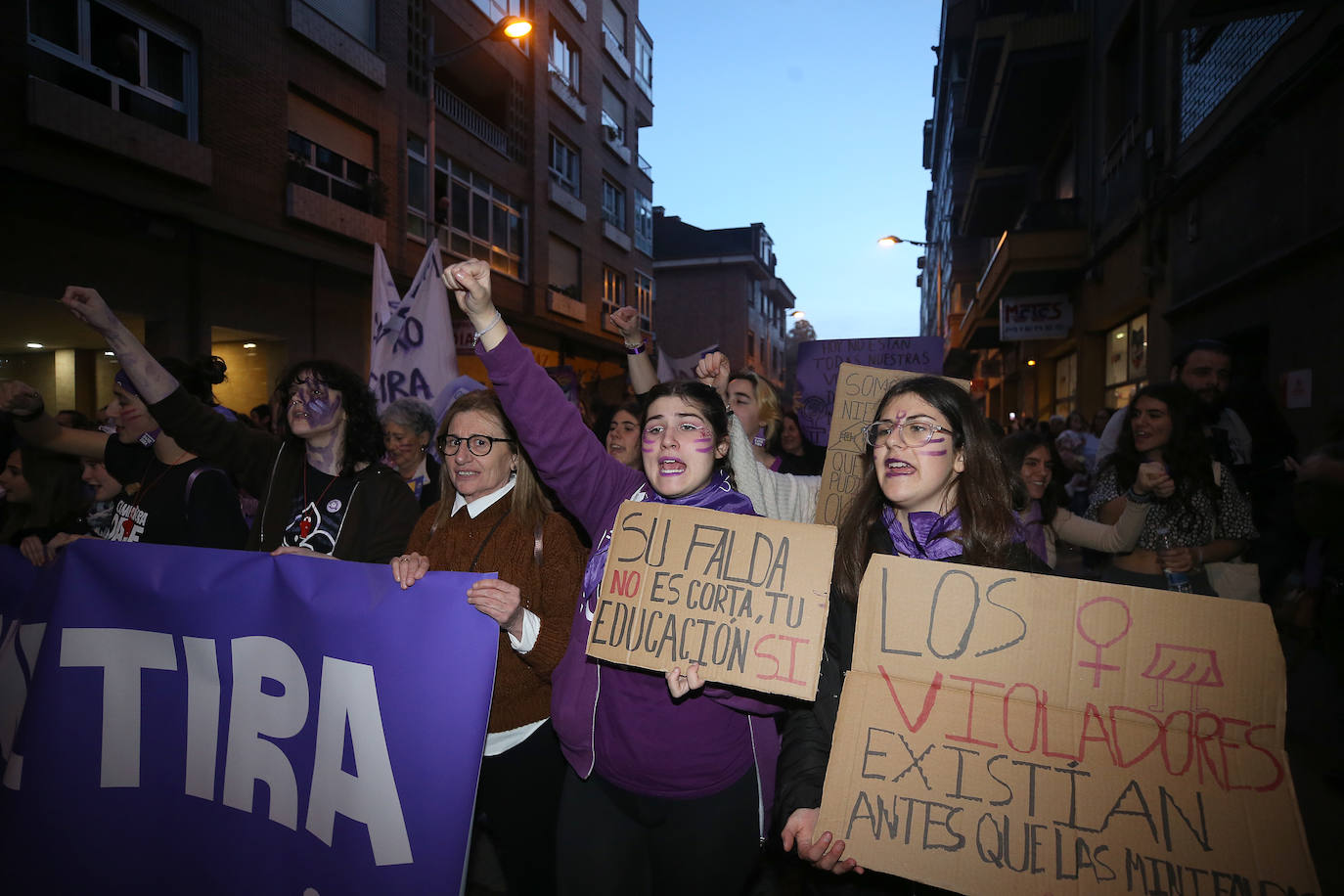 La lucha por la igualdad toma las calles de Mieres