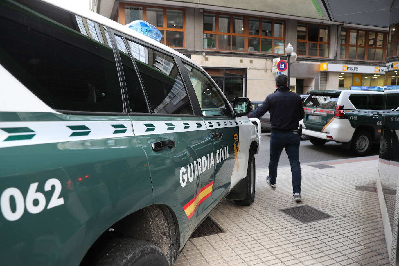 Amplio operativo de la Guardia Civil contra el tráfico ilegal de angulas