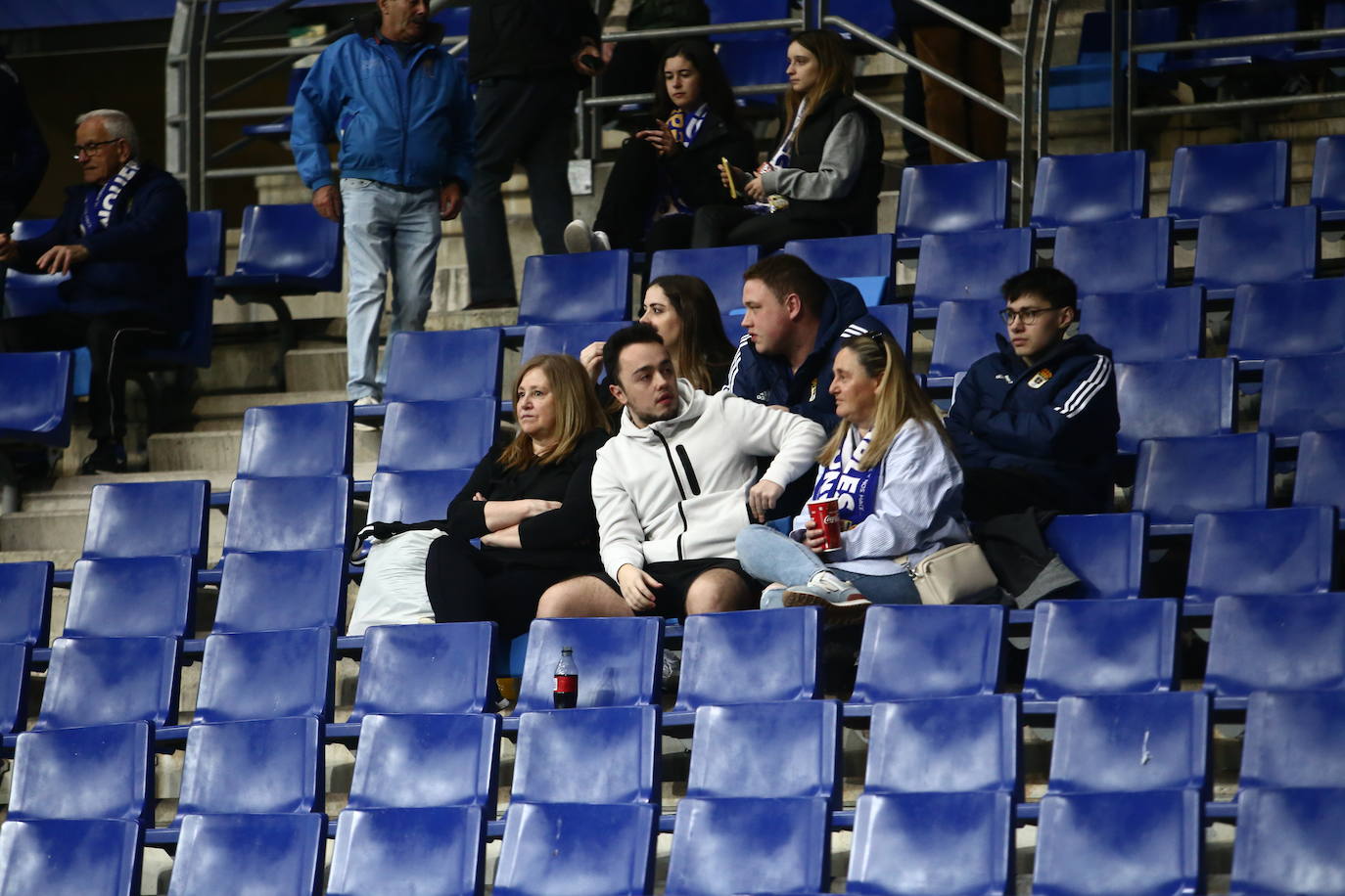 ¿Estuviste en el Real Oviedo - Tenerife? ¡Búscate!