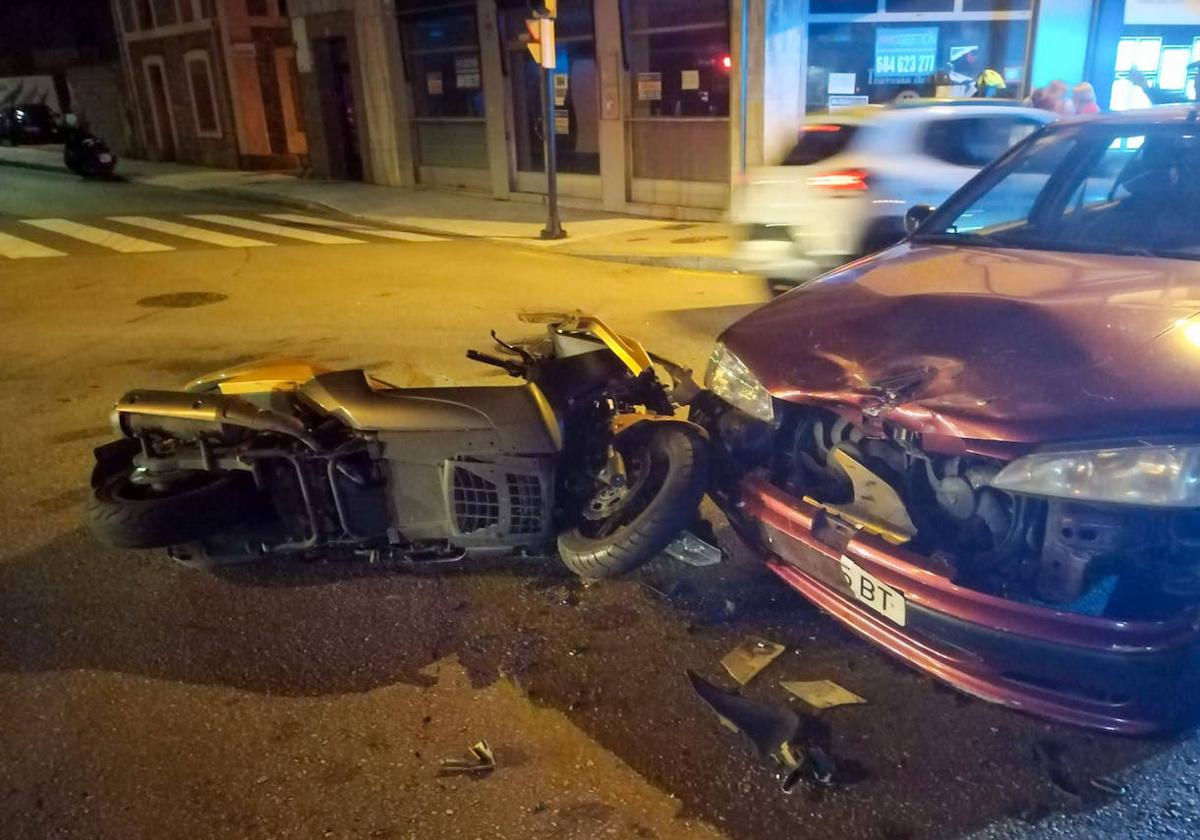 Herida grave una motorista de 34 años en una colisión con un coche en El Natahoyo