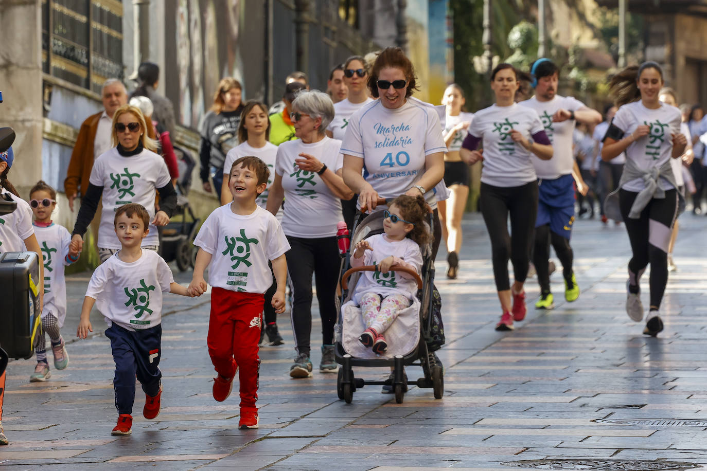 Marcha comarcal por la igualdad en Avilés