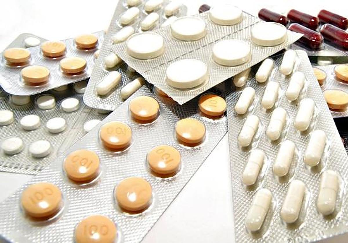 Aviso de Sanidad por problemas con tres medicamentos para el colesterol.
