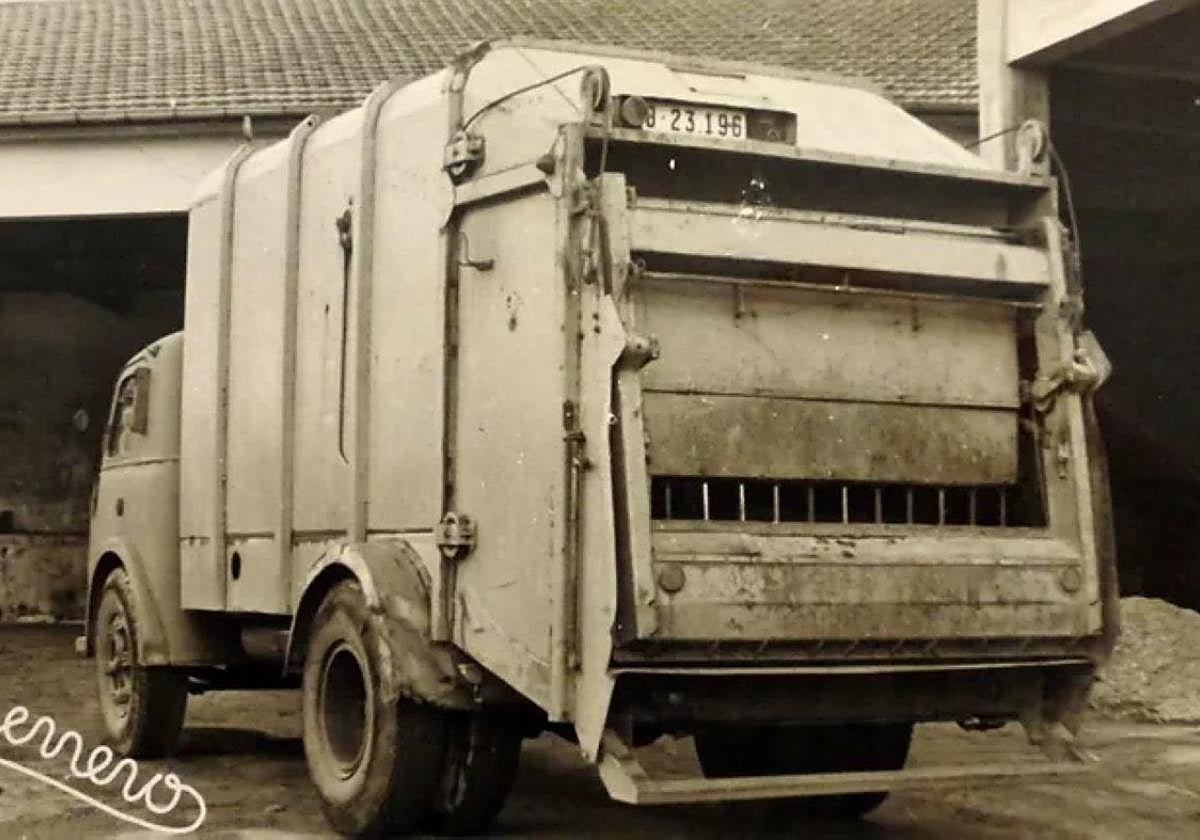Para paliar la falta, ya había camiones recolectores en la ciudad.