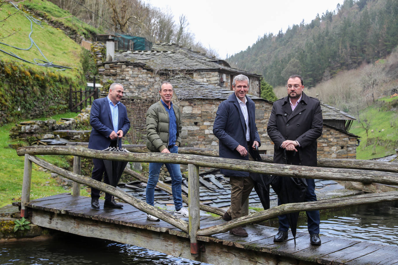 Asturias y Galicia, unidas en Taramundi contra la despoblación