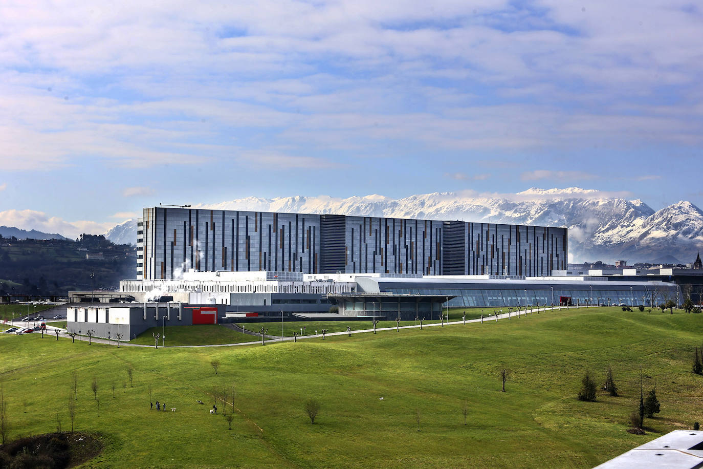 El brote de coronavirus se ha detectado en la planta 1C de cirugía vascular del HUCA.