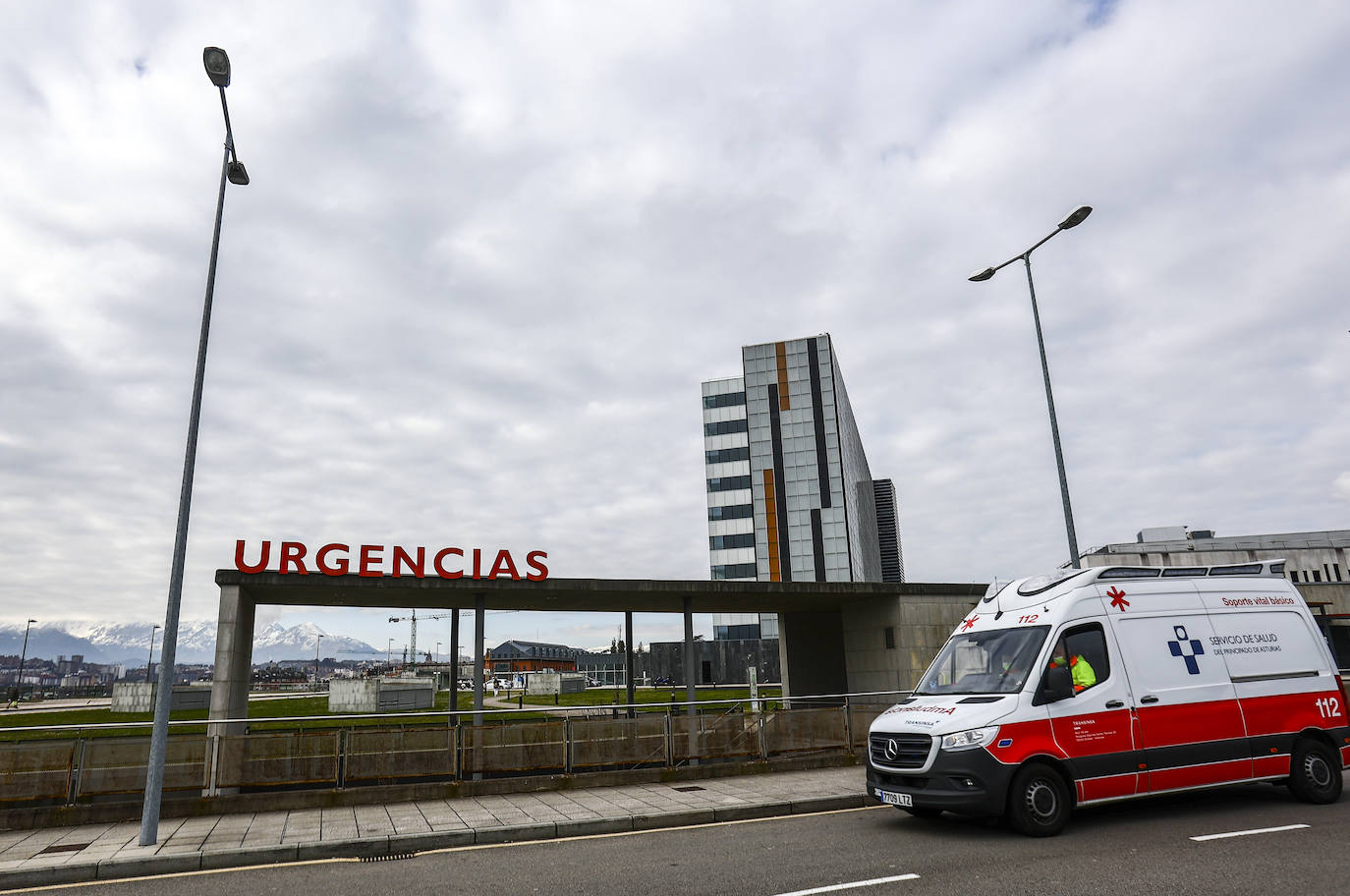 Asturias es la comunidad con más tasa de ocupación hospitalaria por covid del país