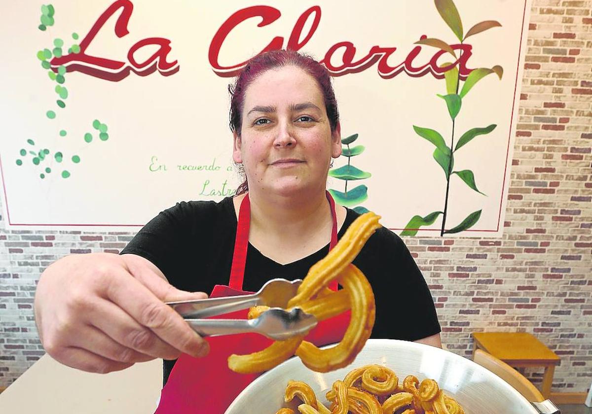 Georgina Olivar, con sus churros.