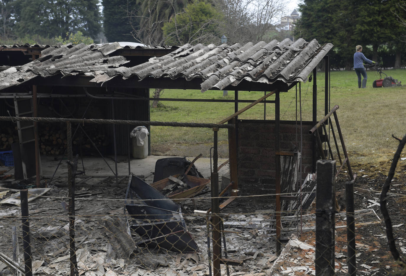 Las ruinas tras los incendios en Asturias