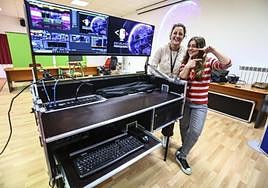 Las periodistas de EL COMERCIO Carmen Muñiz y Aida García Fresno.