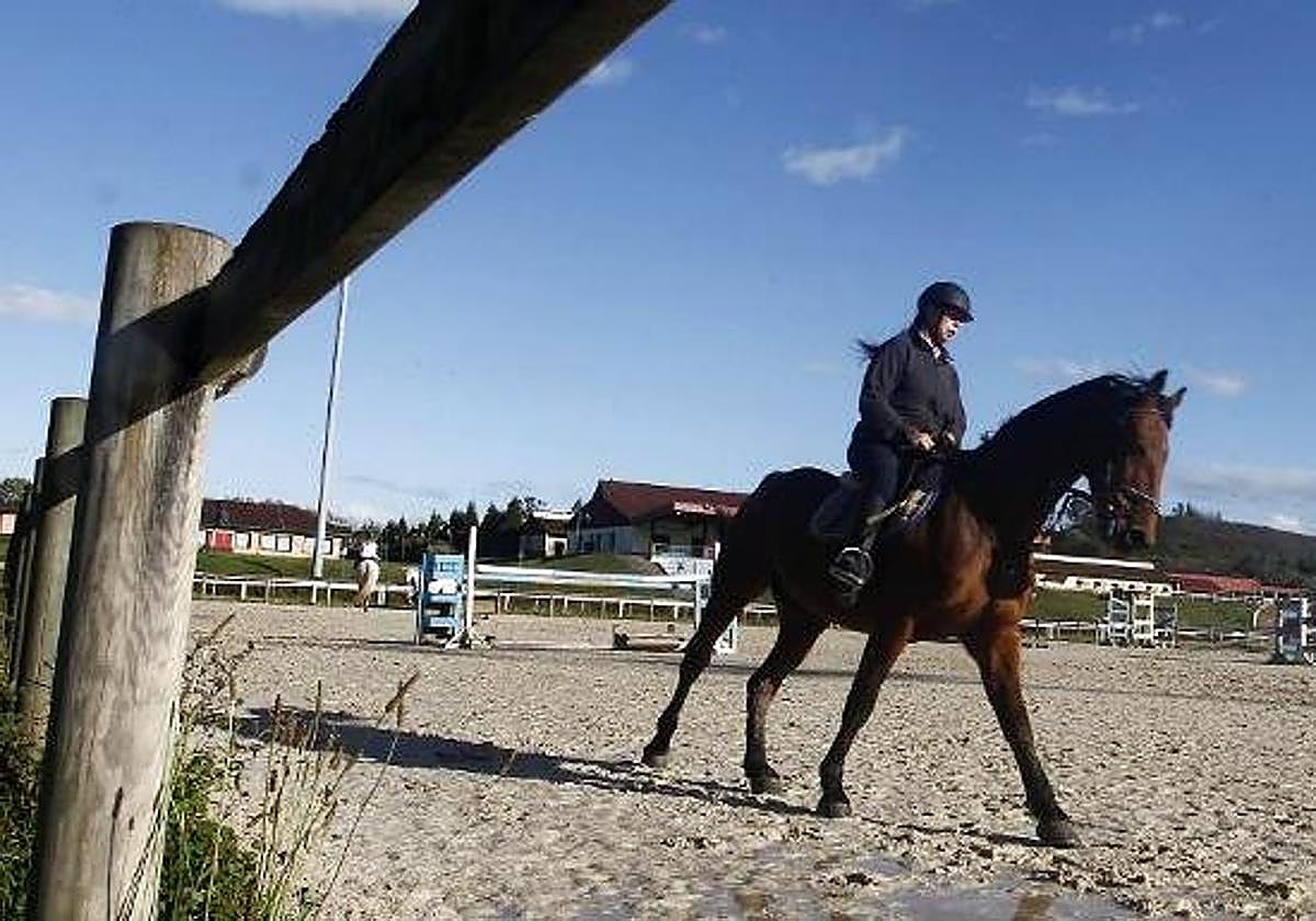 Somos estudia llevar a los tribunales la remunicipalización de El Asturcón