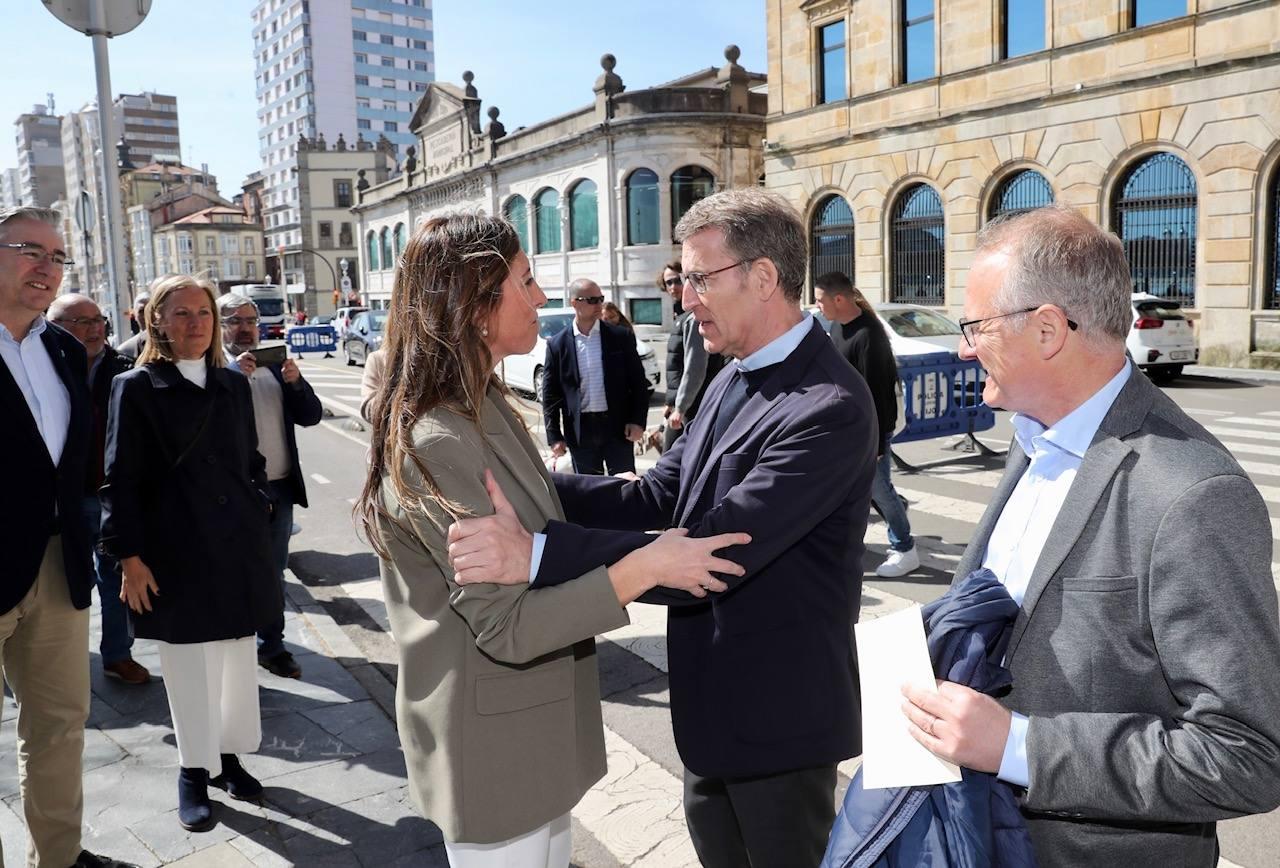 Núñez Feijóo visita Gijón