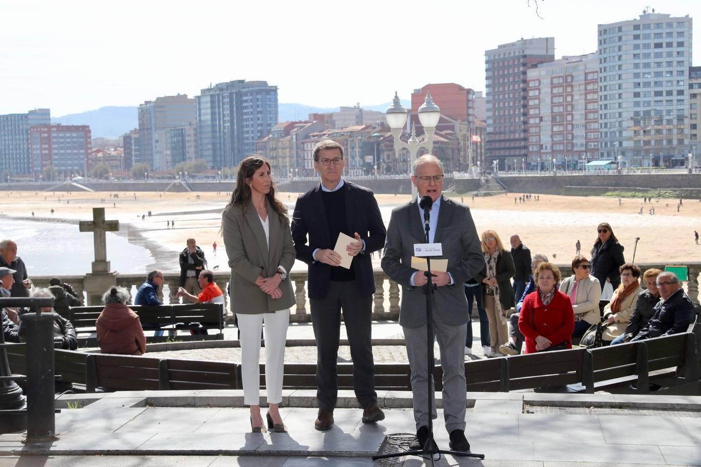 Núñez Feijóo visita Gijón