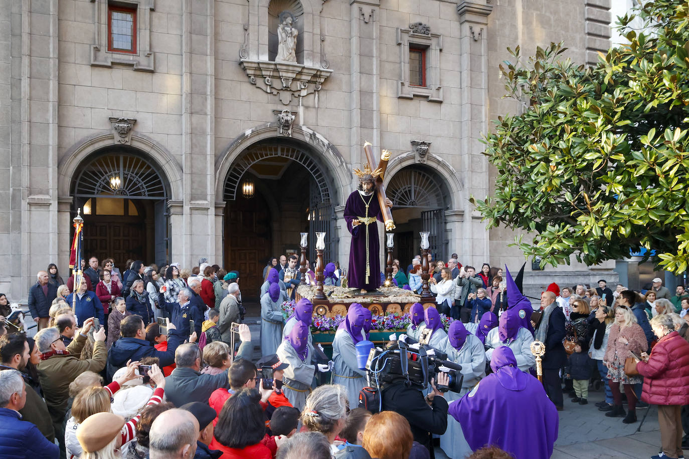 Éxito en Gijón con un Encuentro contra el «laicismo más hostil»