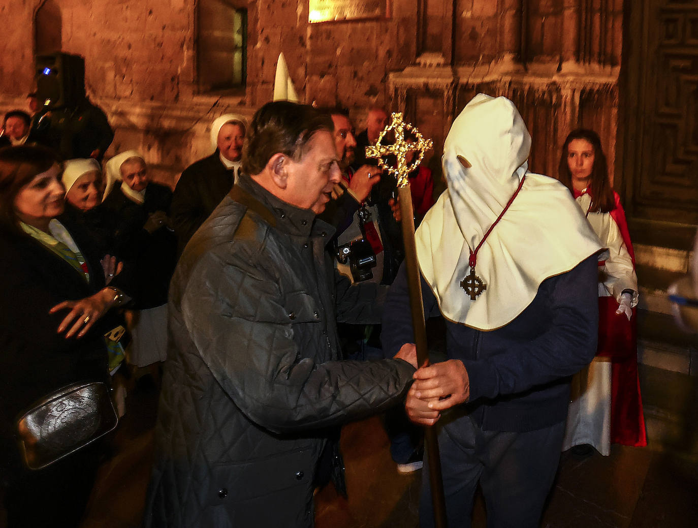 Una multitud en la procesión de la libertad