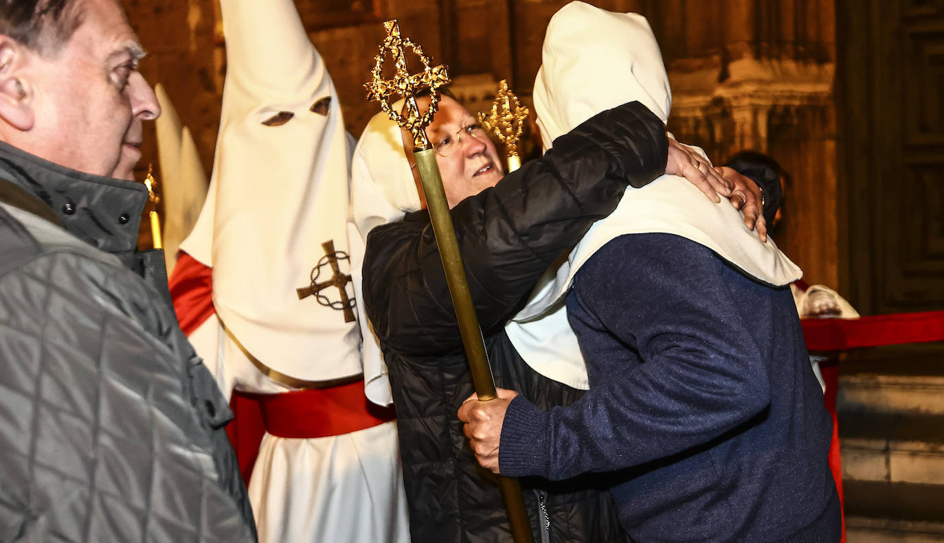 Una multitud en la procesión de la libertad