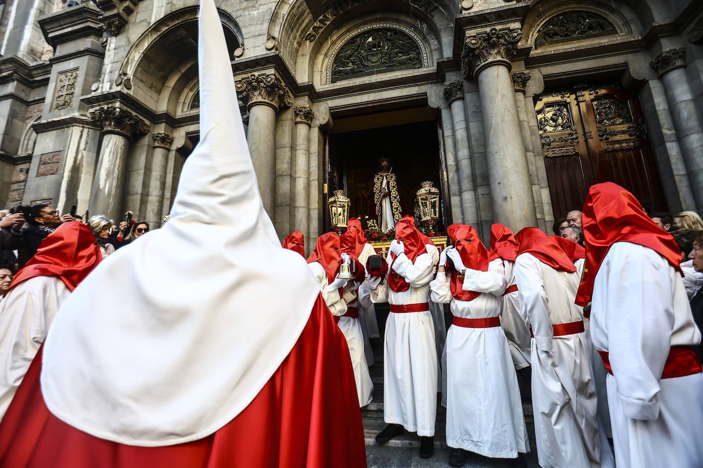 Una multitud en la procesión de la libertad