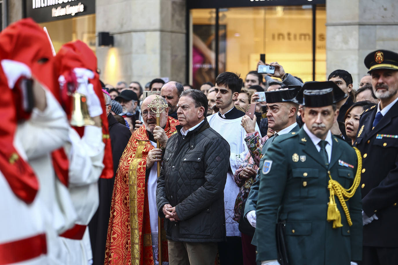 Una multitud en la procesión de la libertad