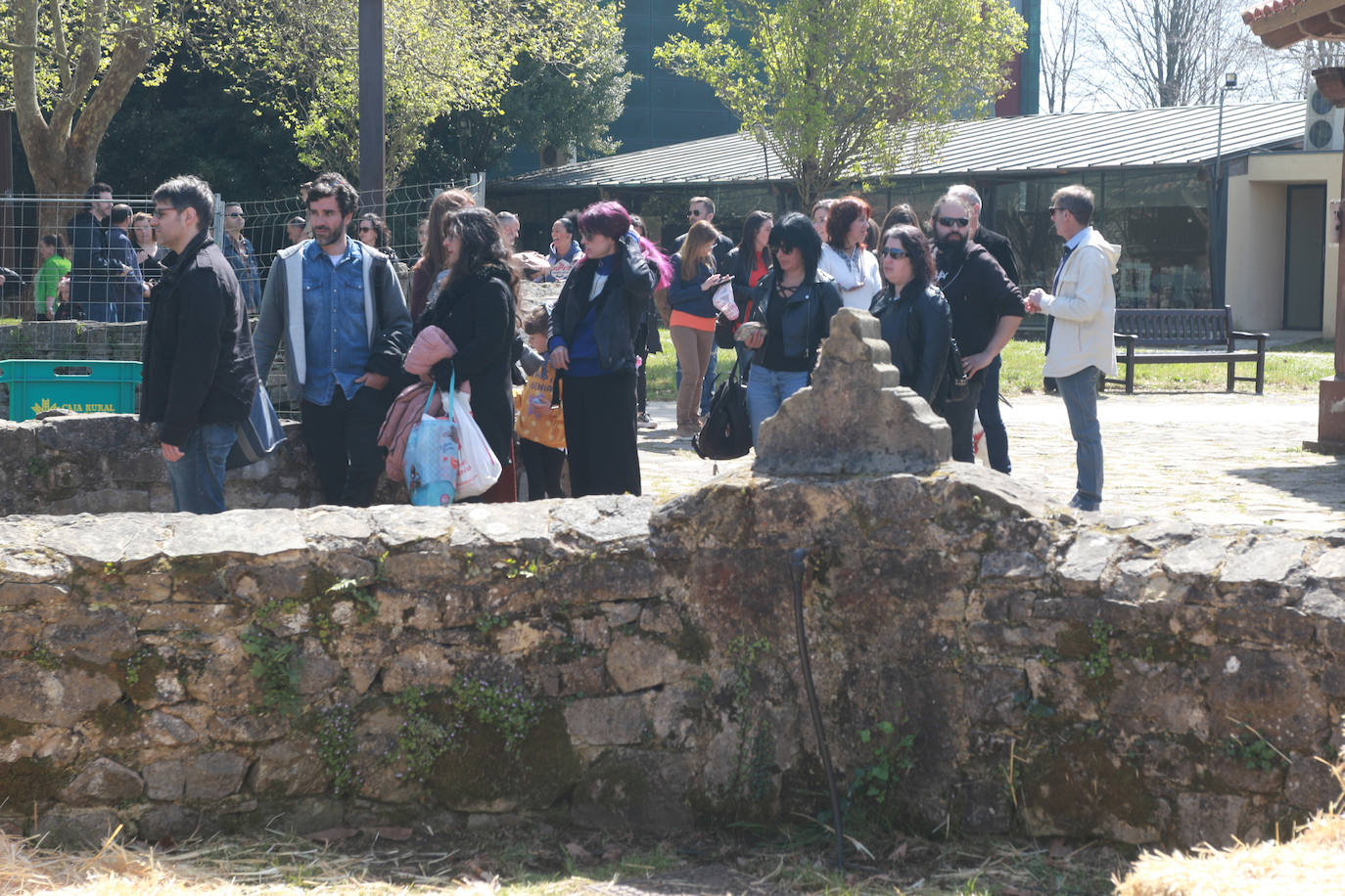 Devoción sidrera en Gijón a ritmo del Sidracrucis