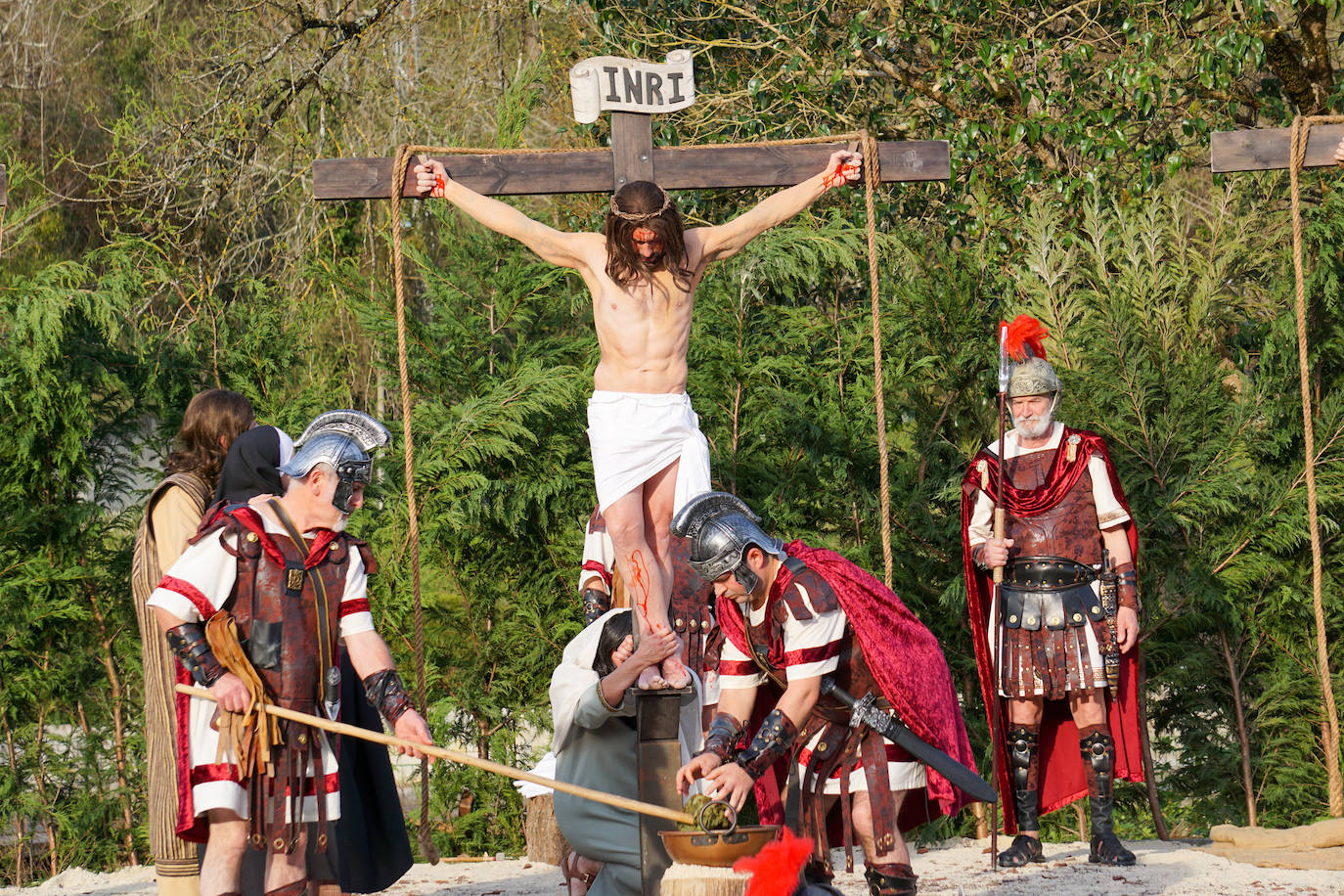 Infiesto revive el Vía Crucis