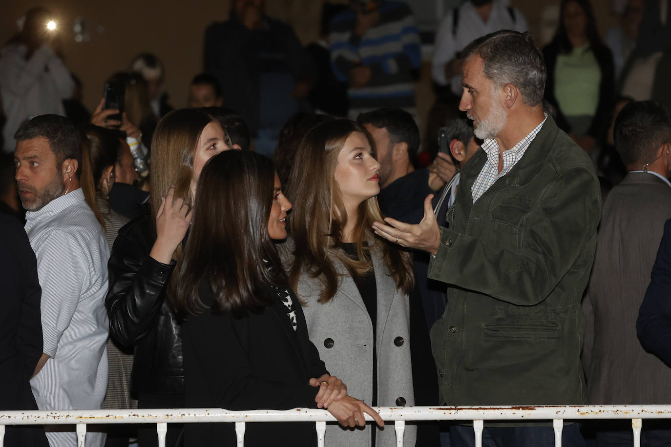 Los Reyes visitan la Pasión de Cristo de Chinchón