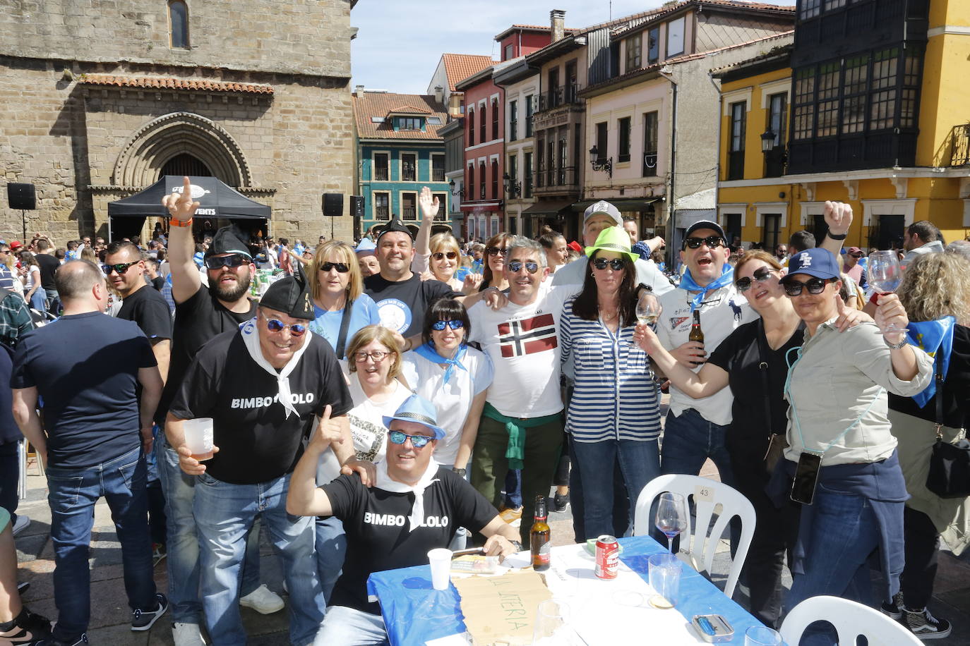 Avilés disfruta de la Comida en la Calle por todo lo alto