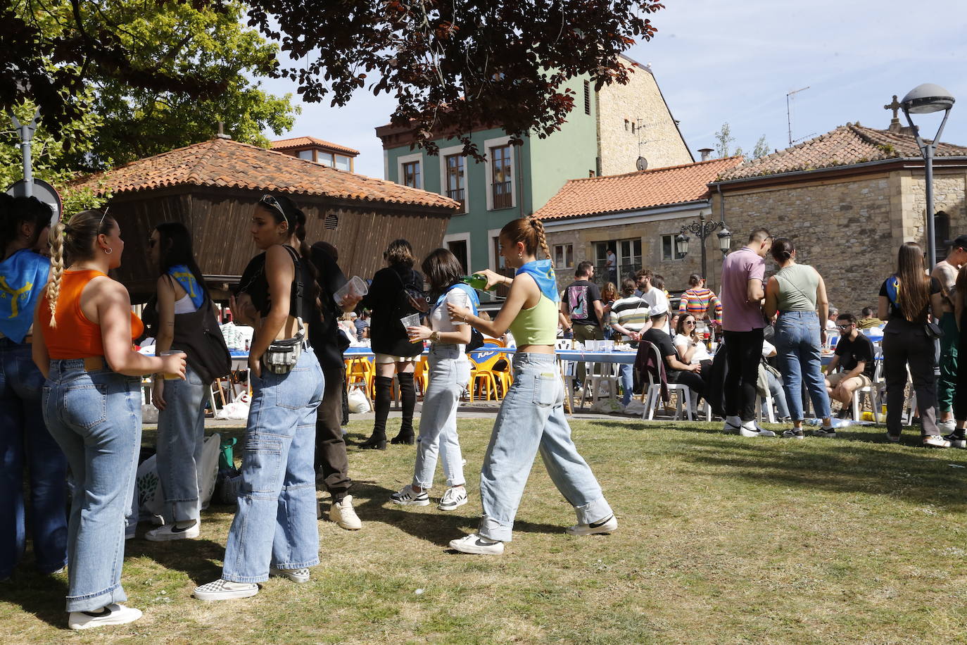 Avilés disfruta de la Comida en la Calle por todo lo alto
