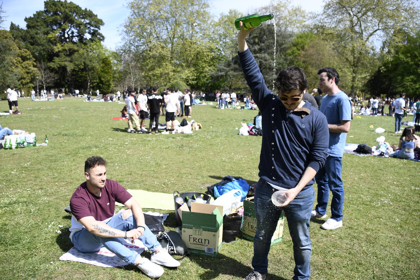 Avilés disfruta de la Comida en la Calle por todo lo alto