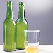 La Guardia Civil inmoviliza más de 40.000 litros de sidra por incumplir las exigencias de la DOP