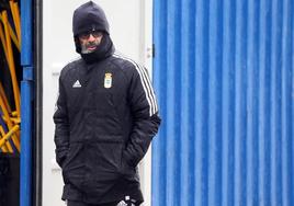 Álvaro Cervera en un entrenamiento del Real Oviedo.